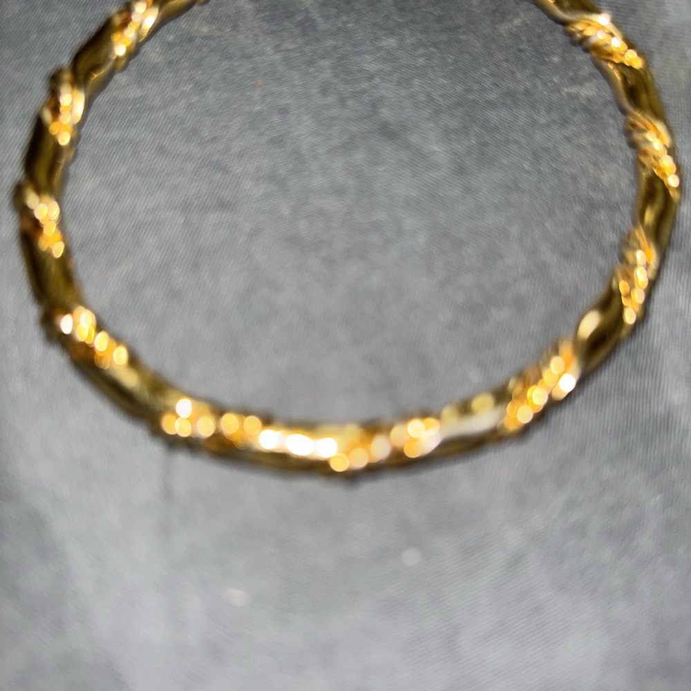 Elegant Gold and Silver Bangle Set - Picture 8 of 10